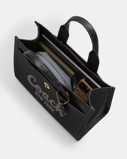 Coach tote medium
