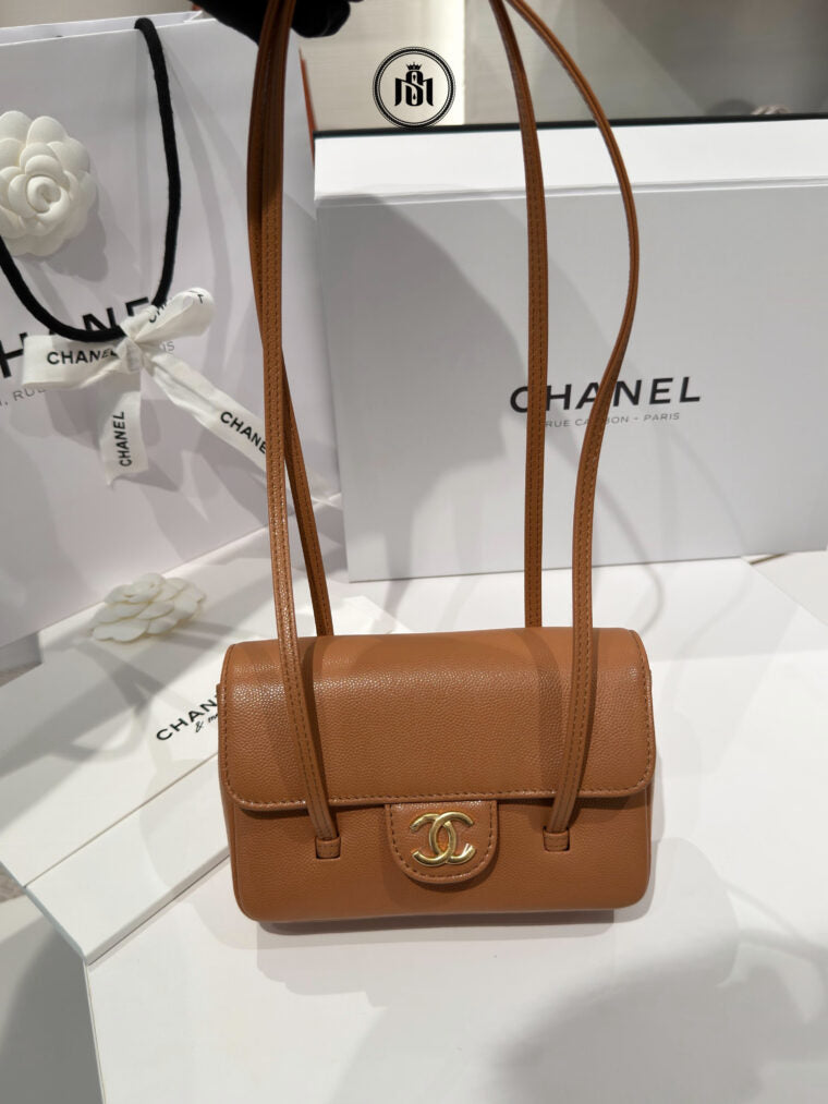 Chanel shoulder bag