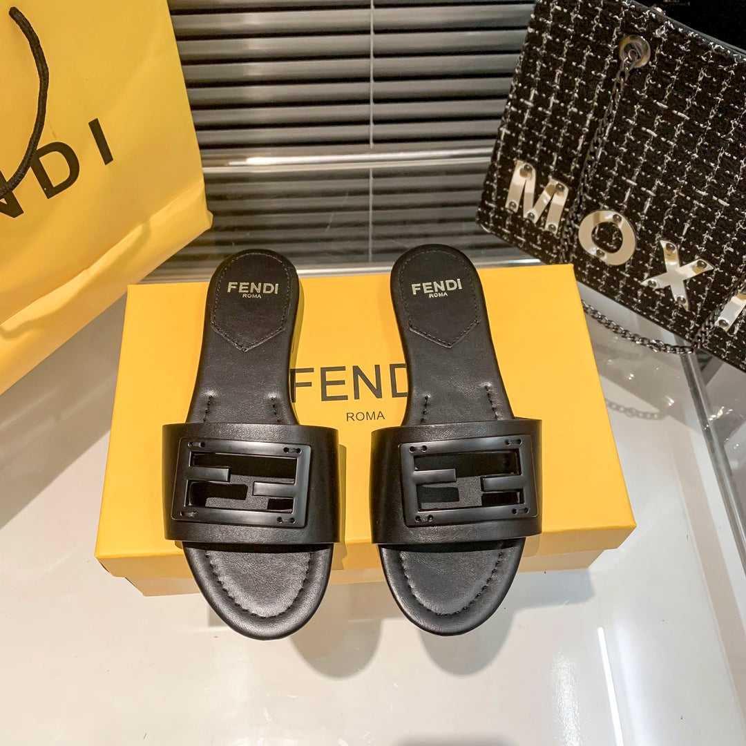 Fendi slipper on preorder