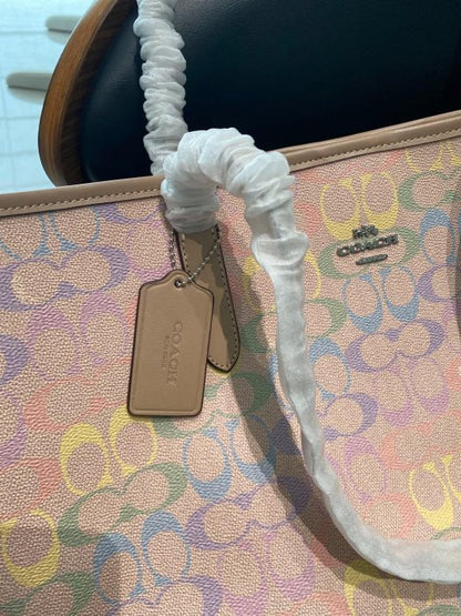 Coach tote