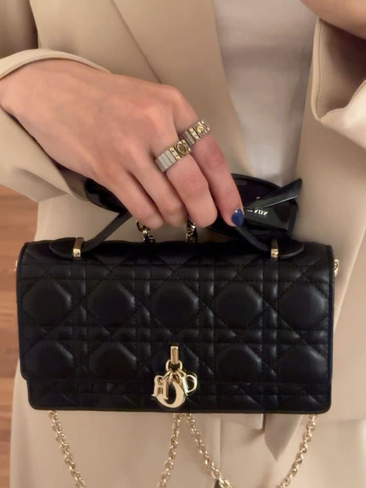 Dior bag