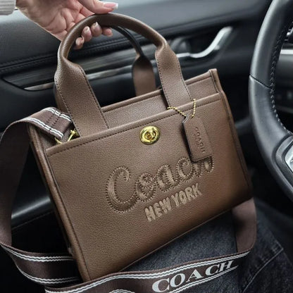 Coach tote medium