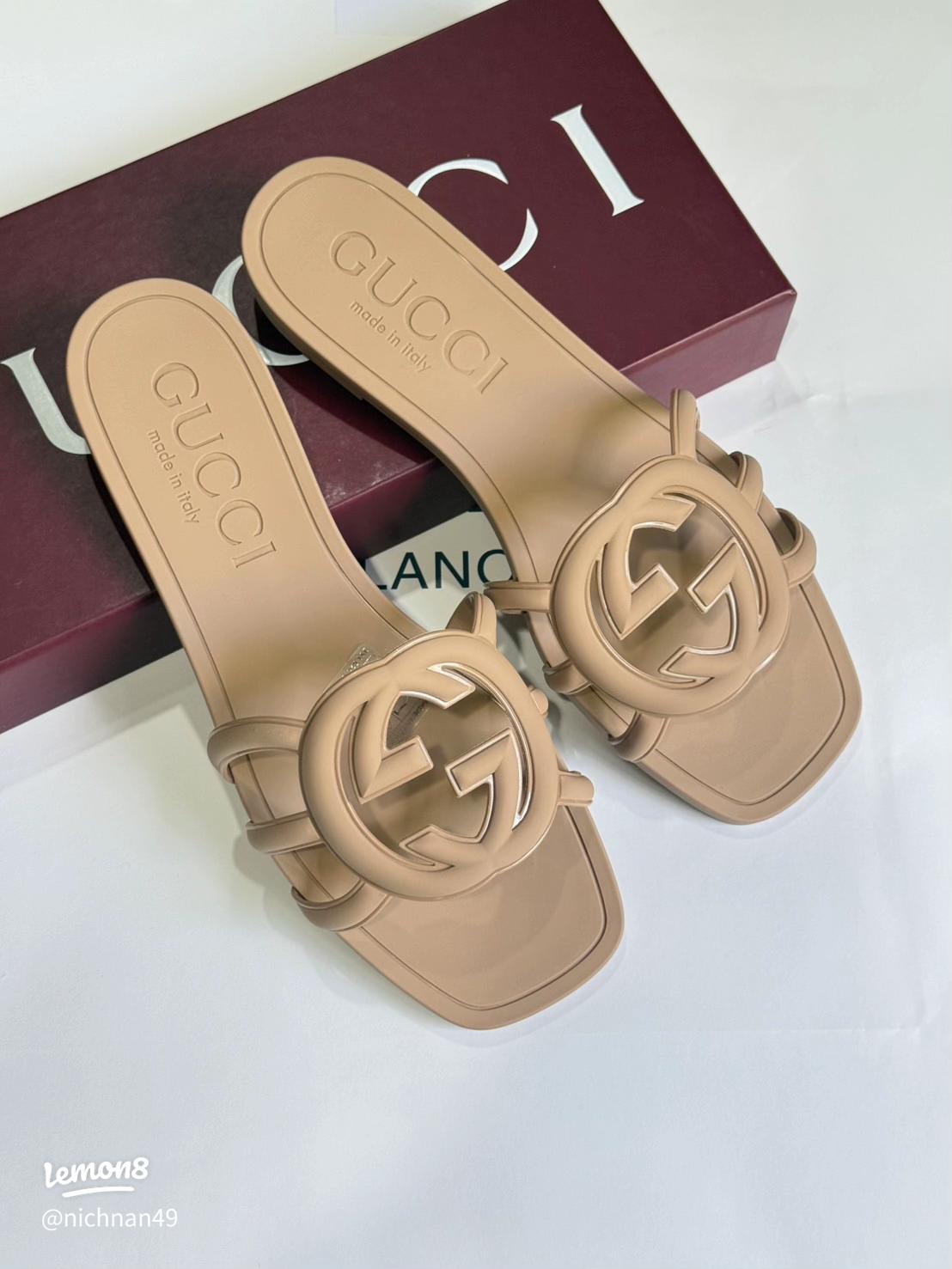 Gucci slipper