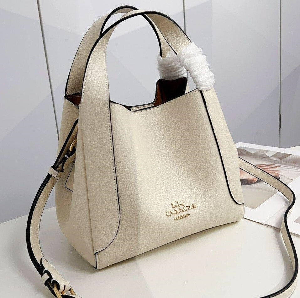COACH Medium Tote