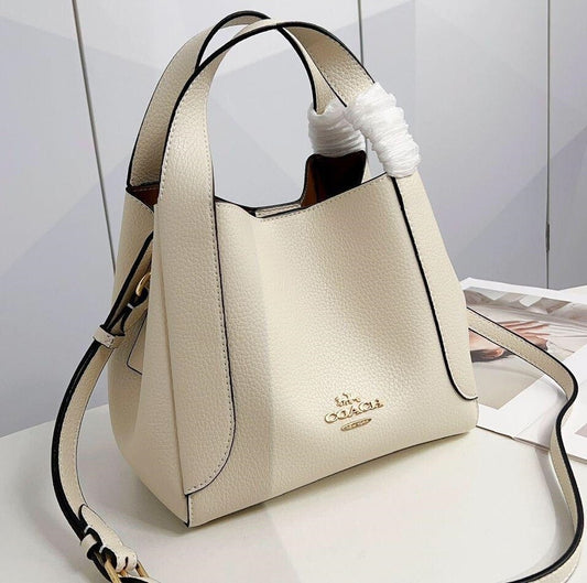 COACH Medium Tote