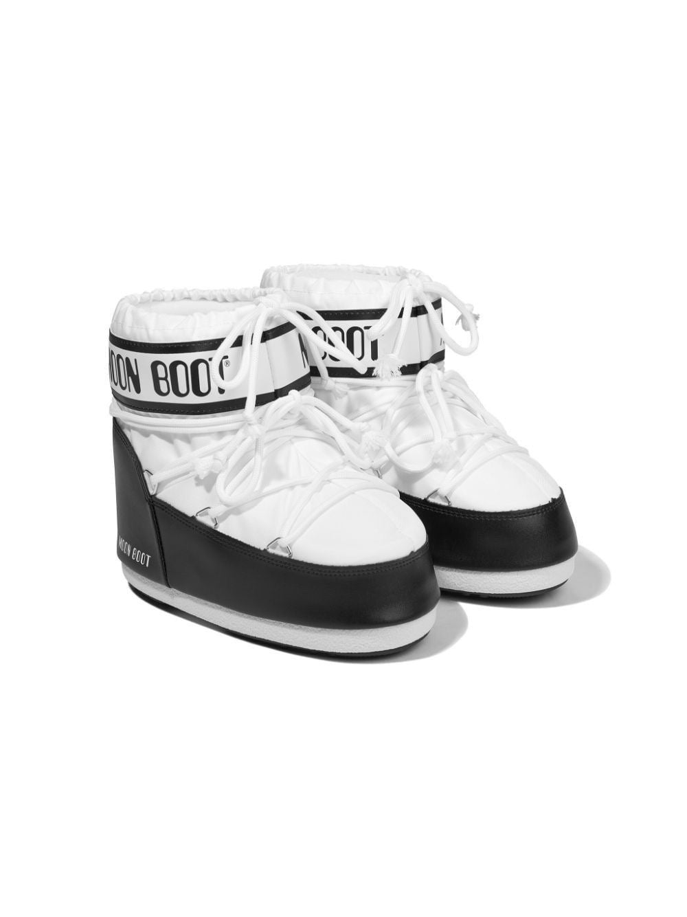 Moon boots