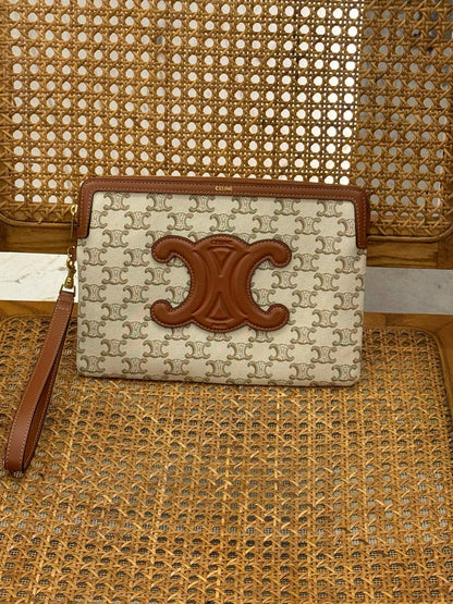 ‏CELINE POUCH