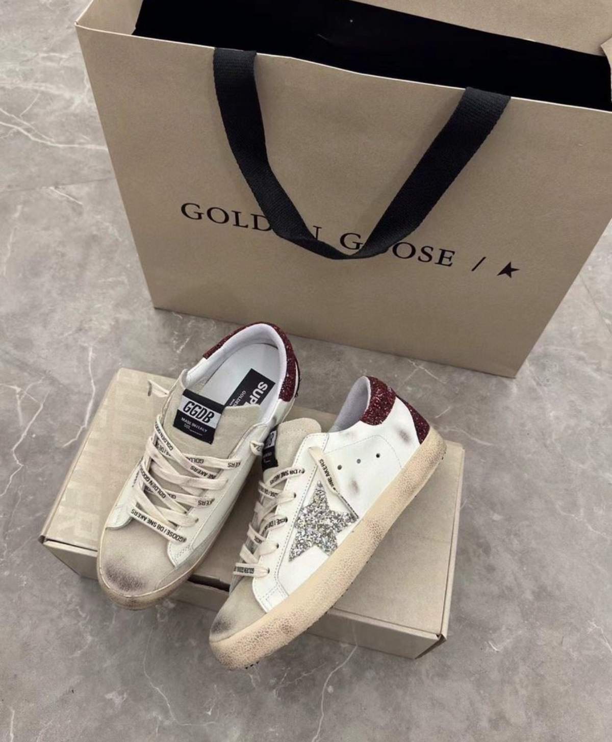 GOLDEN GOOSE