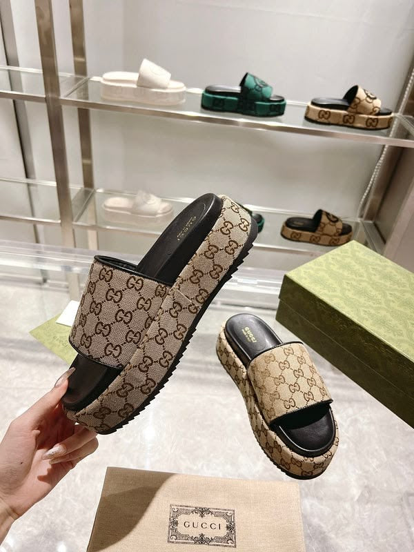 Gucci slipper on preorder