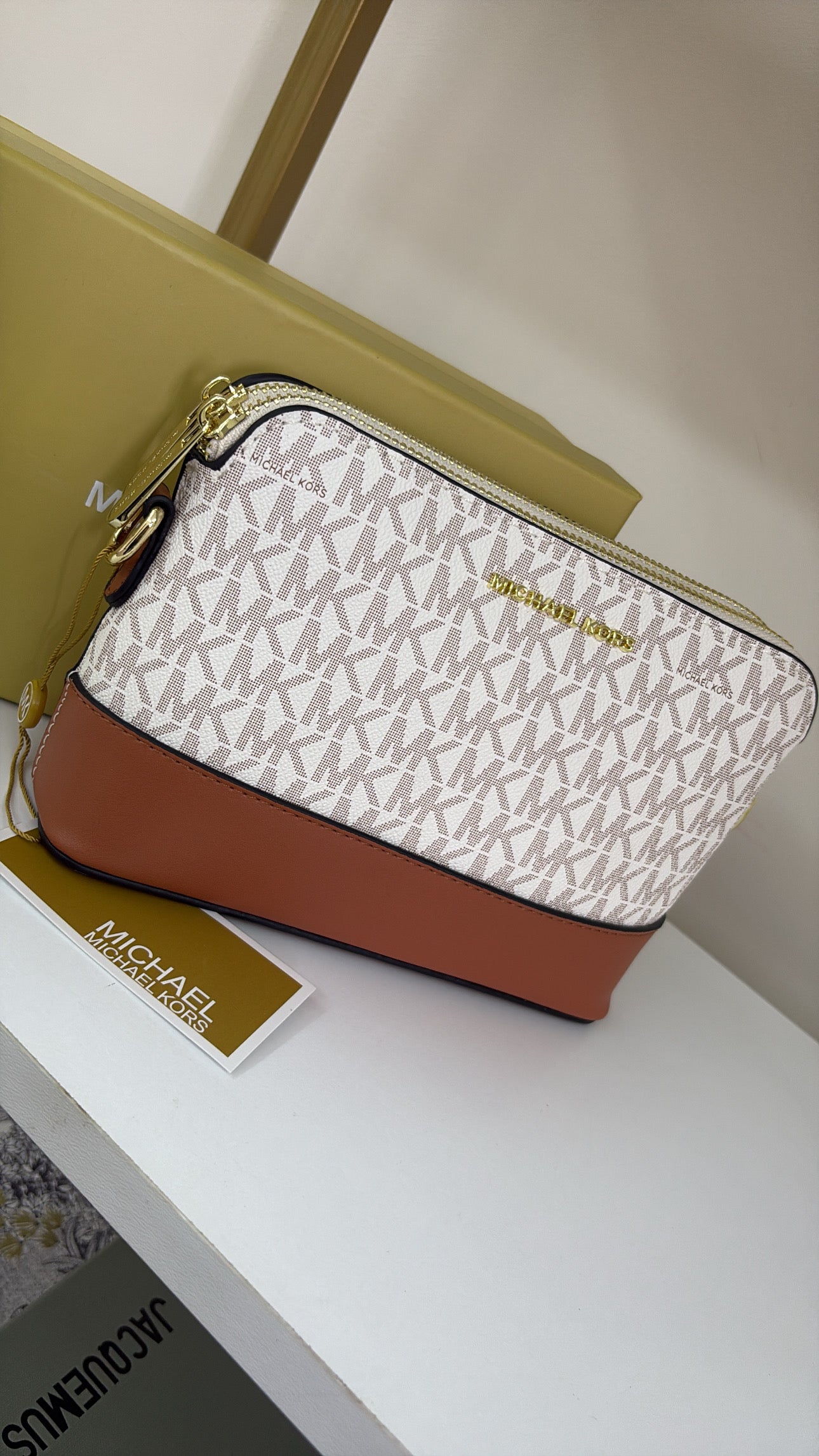 Michael kors cross