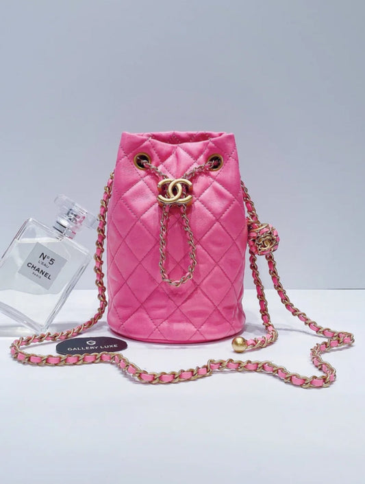 Chanel bucket