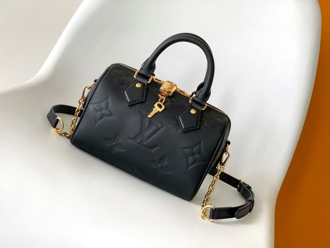 Louis vuitton speedy