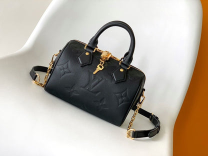 Louis vuitton speedy