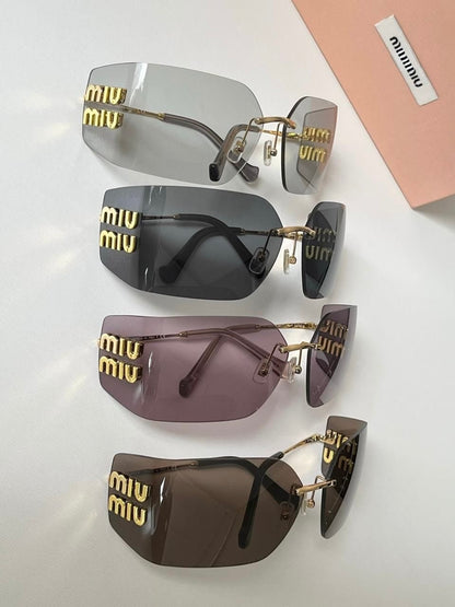 MIUMIU