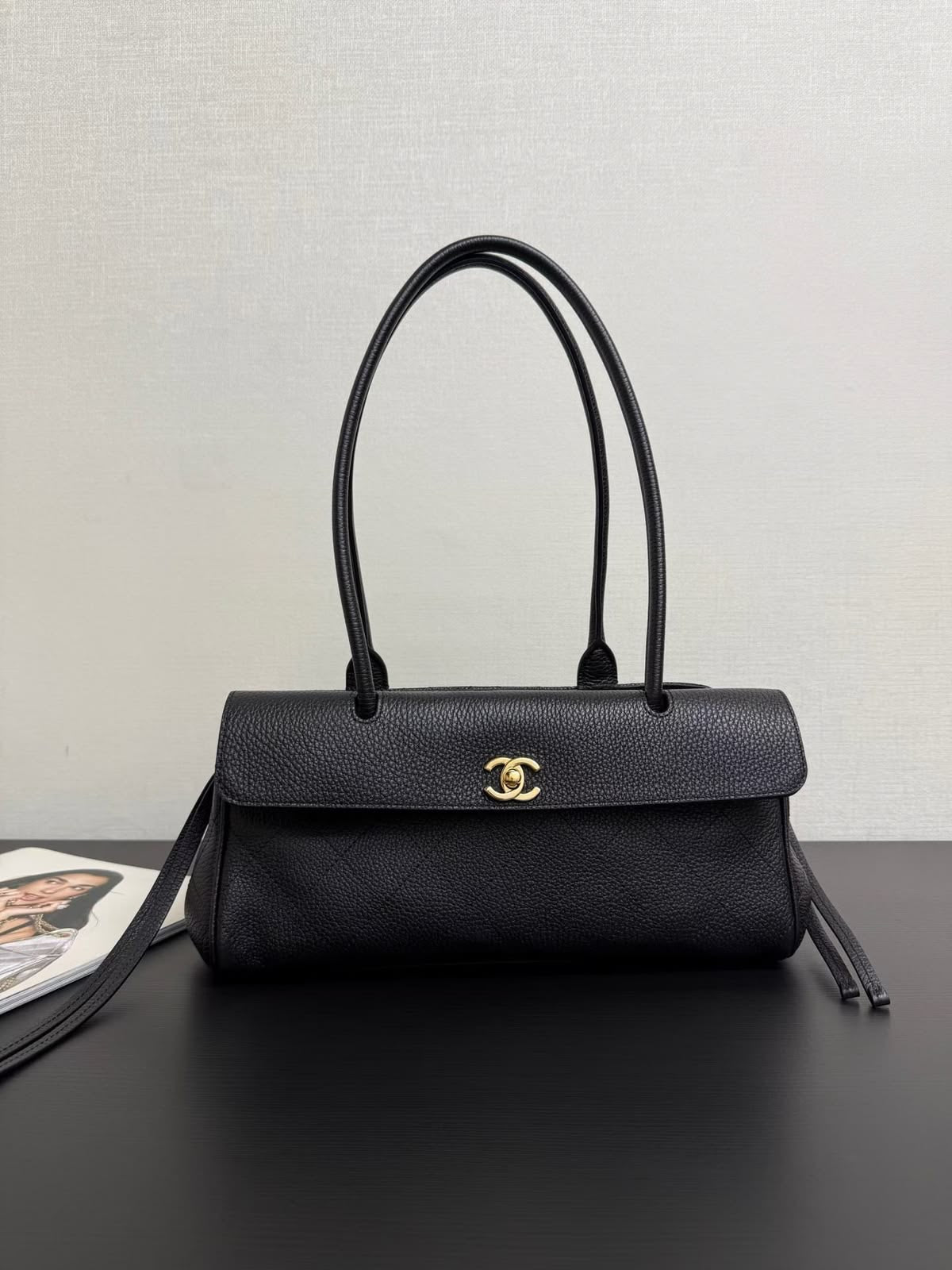 Chanel shoulder bag