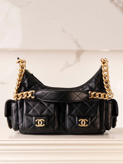 CHANEL TOTE