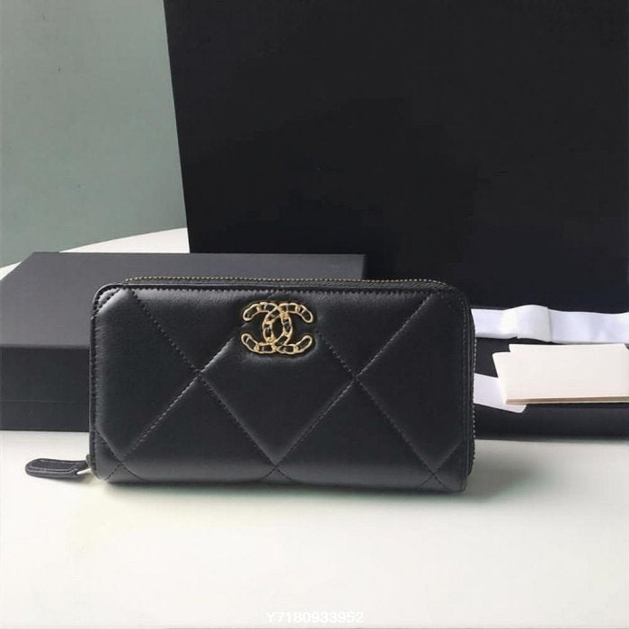 Chanel wallet