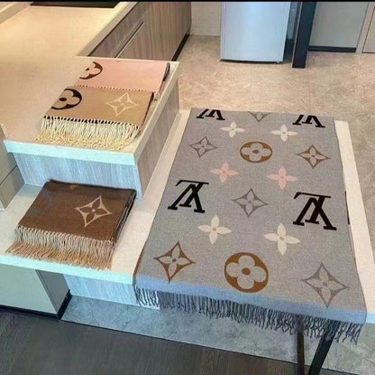 Lv shawl