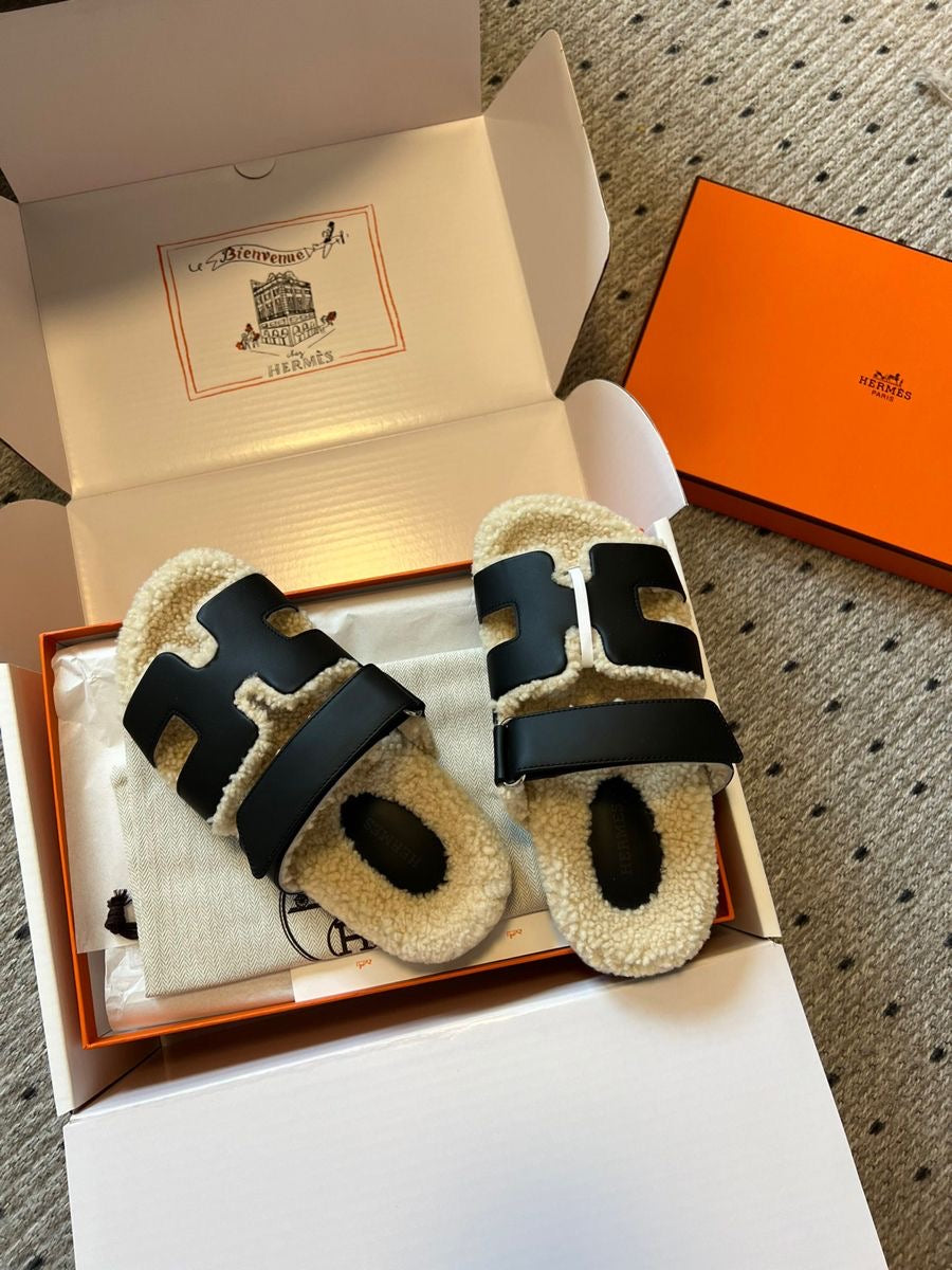 Hermes slipper