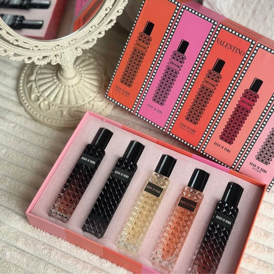 Valentino Perfume (set of 5 , 15 ml each )