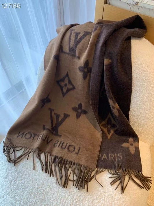 Louis vuitton shawl