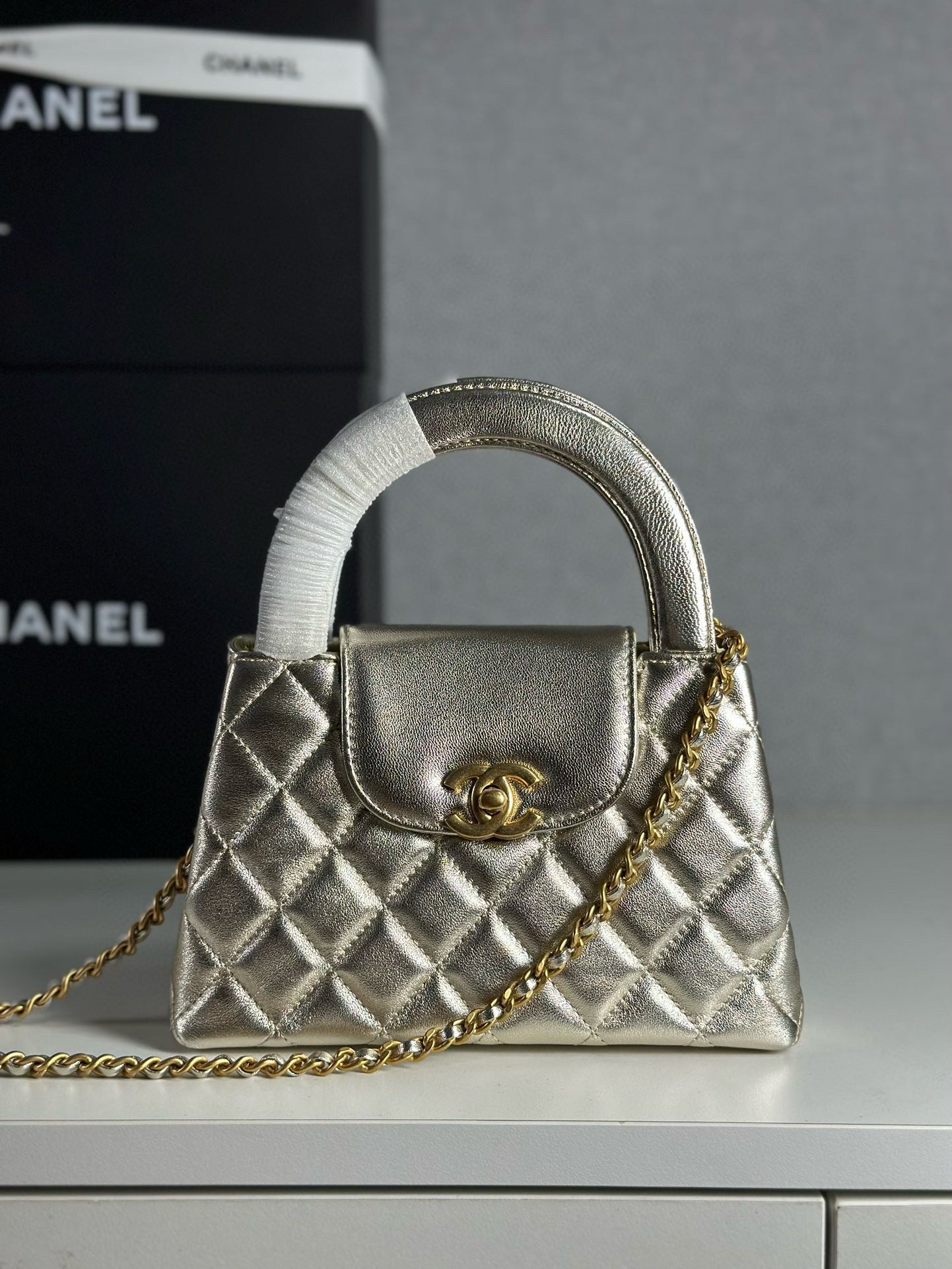 CHANEL mini