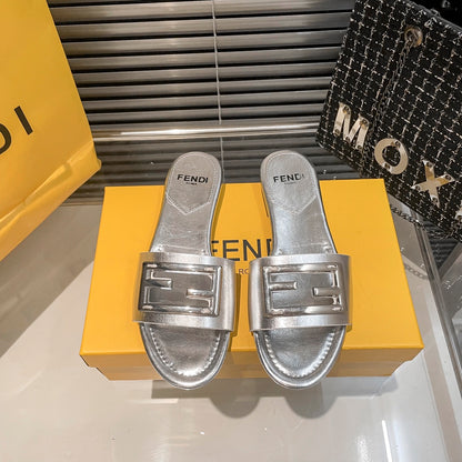 Fendi slipper on preorder