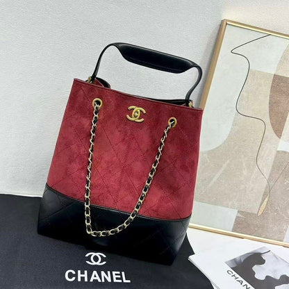 Chanel tote
