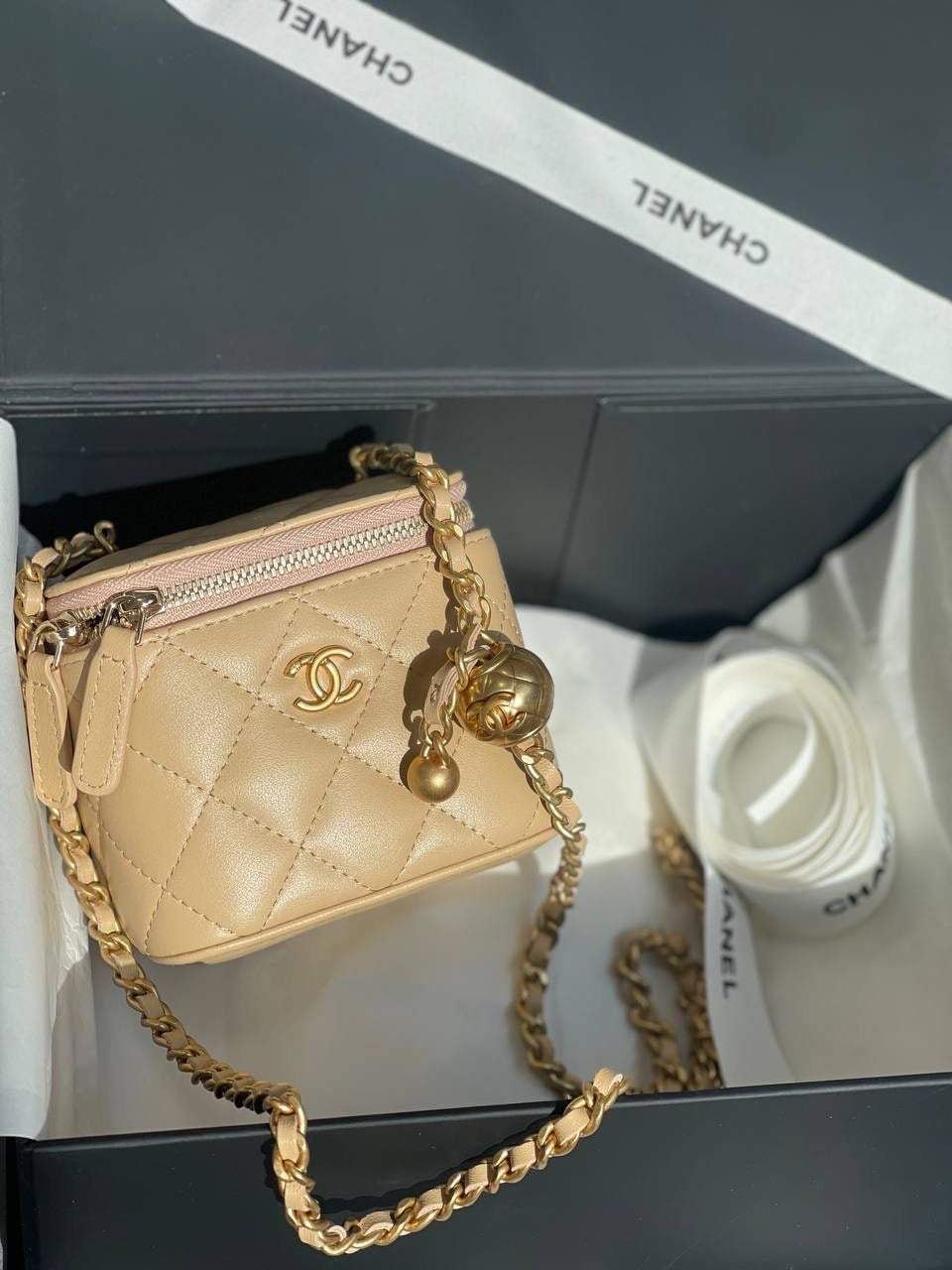 Mini chanel vanity