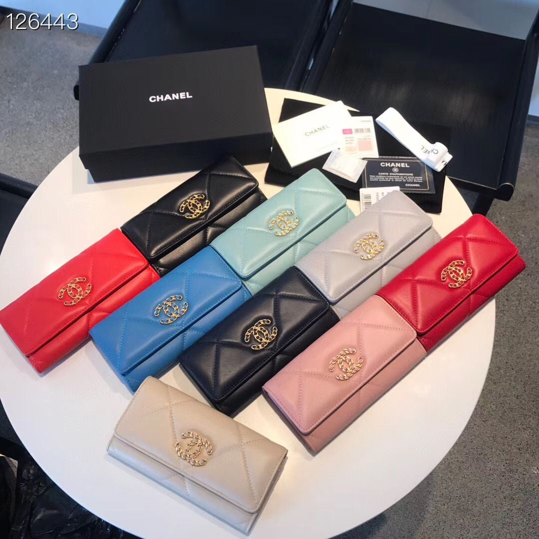 Chanel wallet
