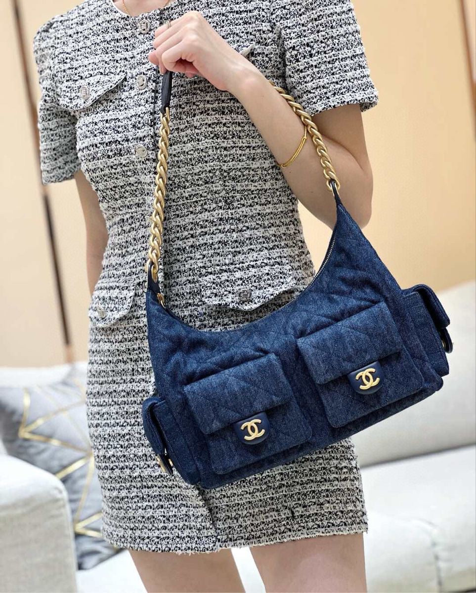 Chanel tote