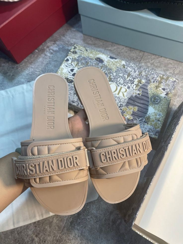 Dior slipper