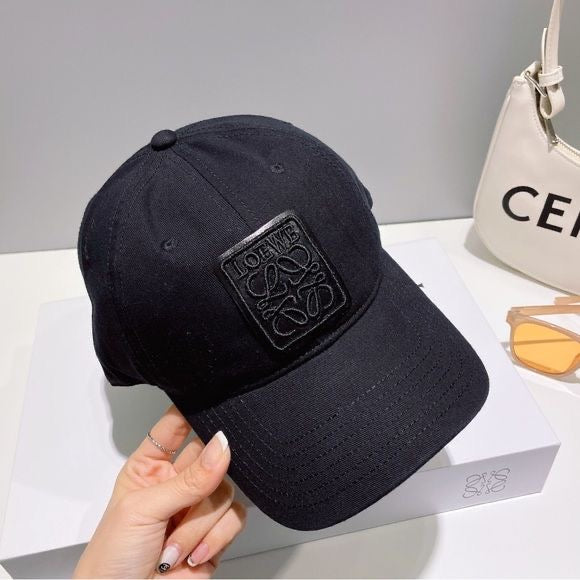 Loewe hat