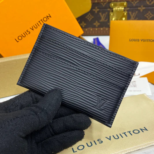 Louis vuitton card holder