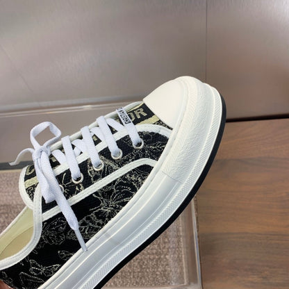 DIOR SNEAKERS