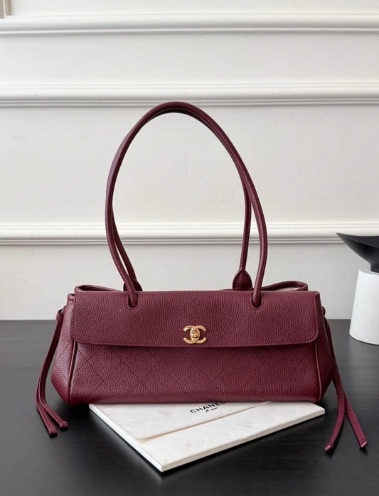 Chanel shoulder bag