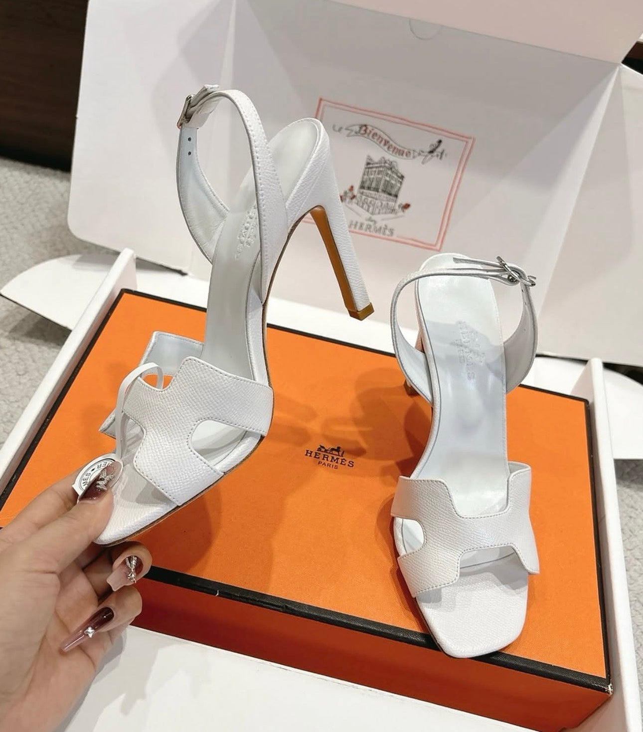 Hermes sandals