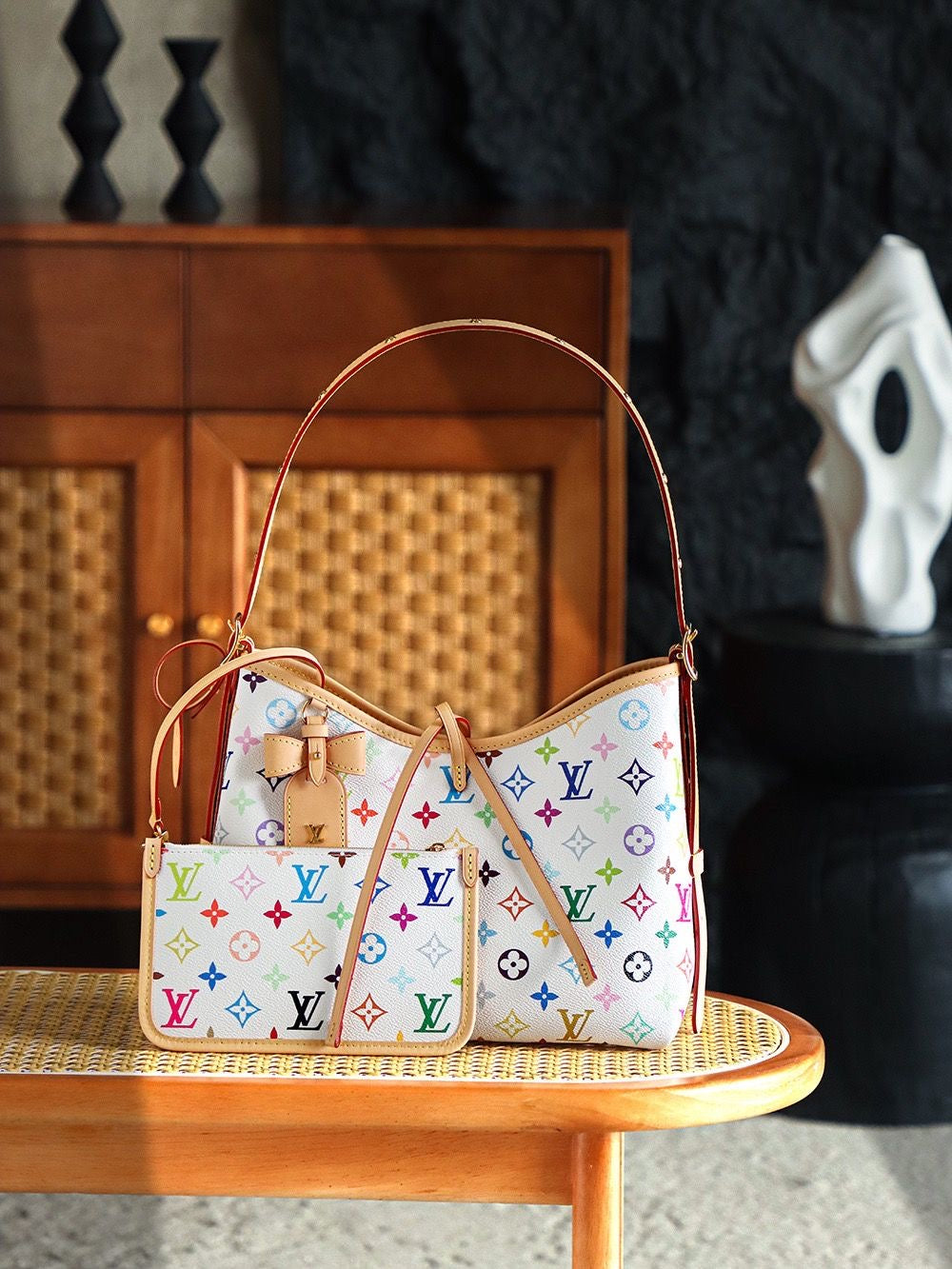 Lv tote
