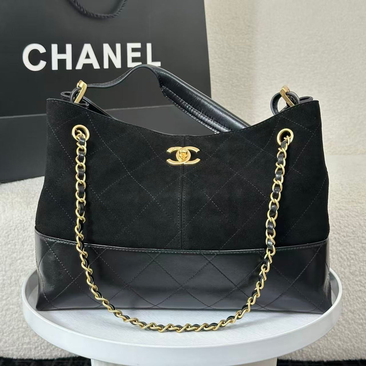 Chanel tote