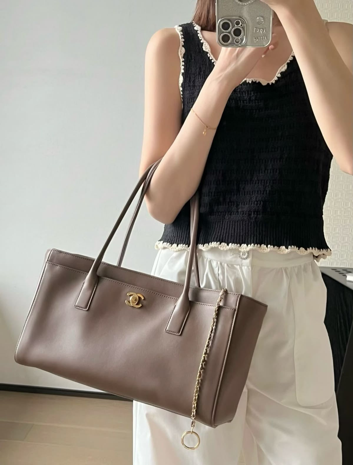 Chanel tote
