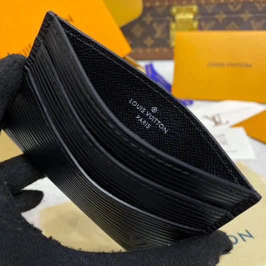 Louis vuitton card holder