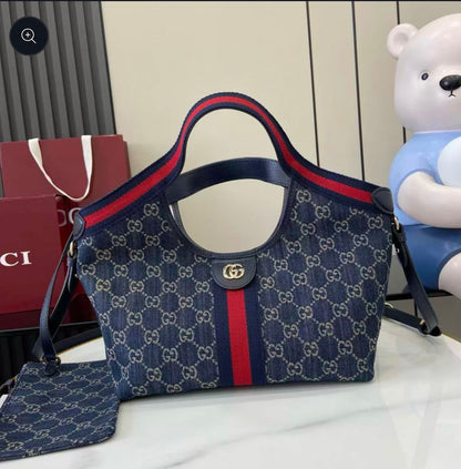 Gucci medium tote