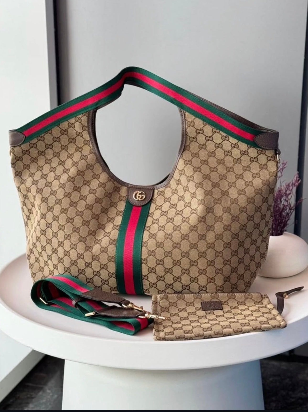 Gucci large tote