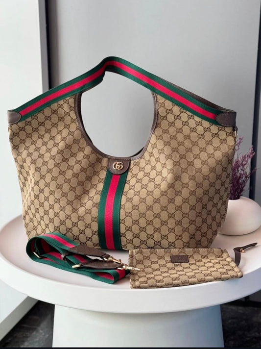 Gucci large tote