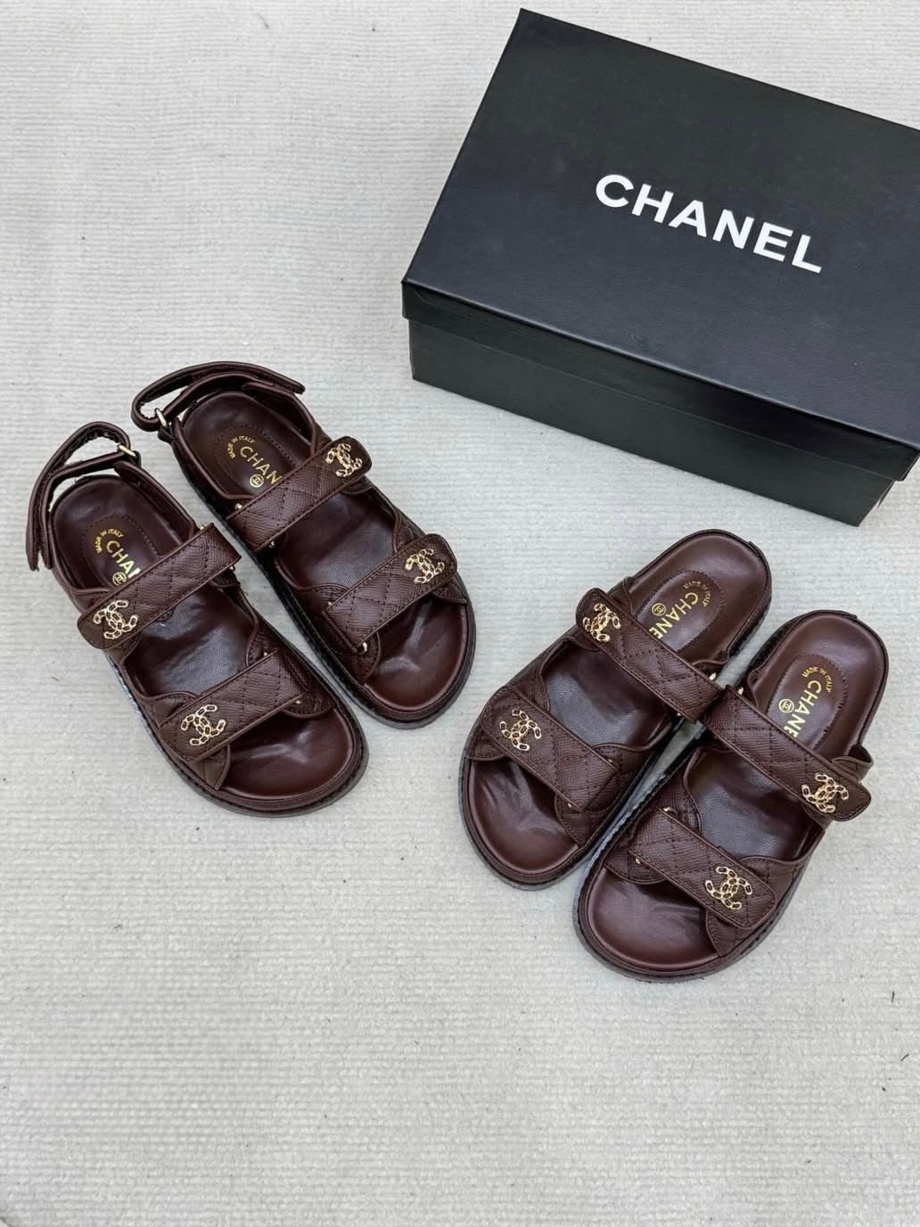 Chanel slipper