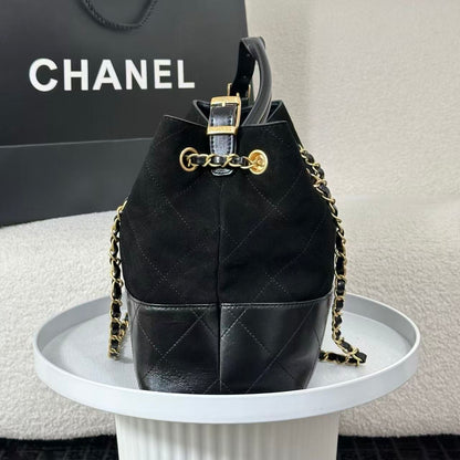 Chanel tote