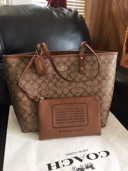 Coach tote