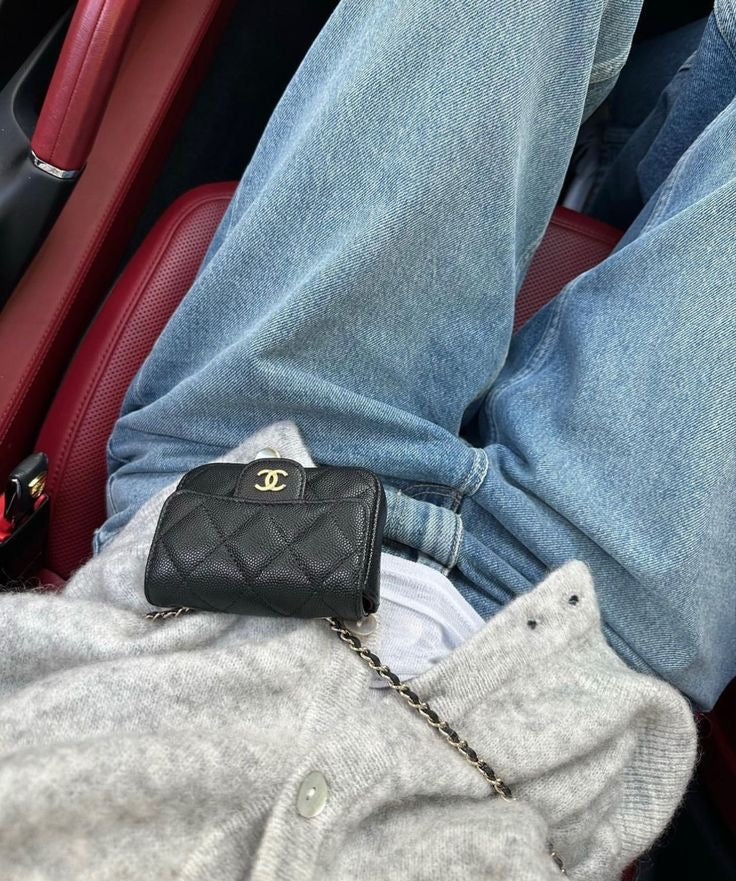 Mini wallet chanel strap