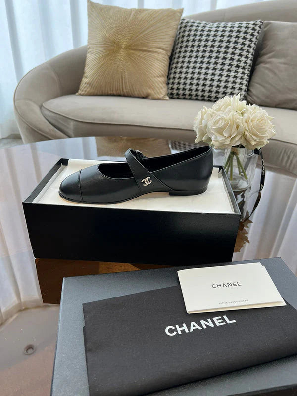 Chanel ballerina