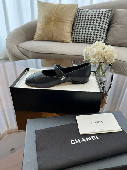 Chanel ballerina